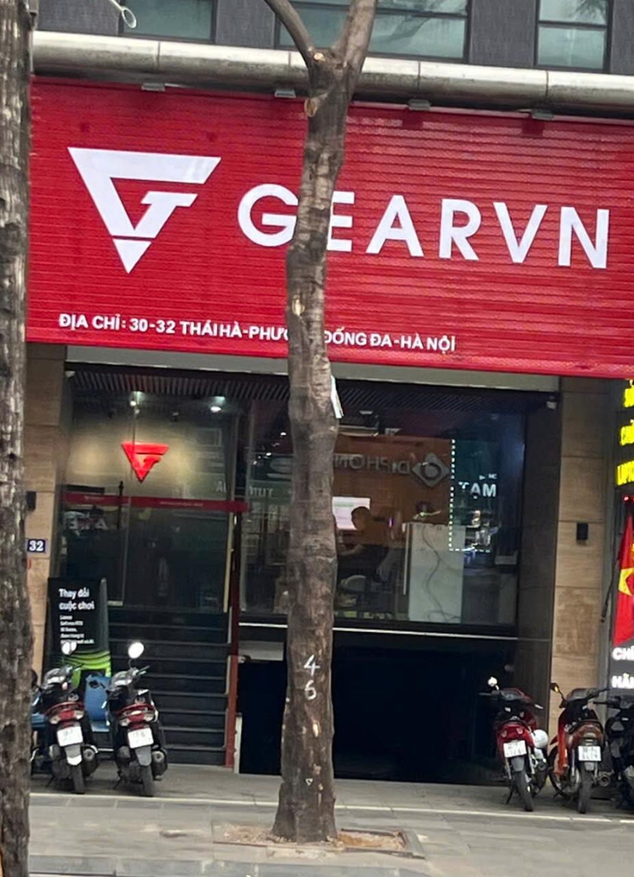Mặt tiền ngoài đường